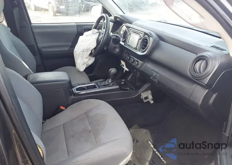 2019 Toyota Tacoma Sr z USA, uszkodzony, nr VIN 5TFSX5EN1KX066878